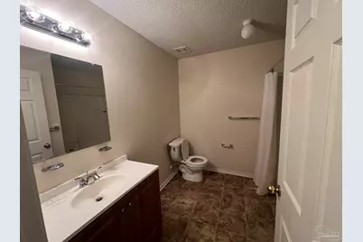 8921 Camshire Cir, Pensacola, FL 32507 - Photo 9