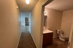 8921 Camshire Cir, Pensacola, FL 32507 - Photo 23