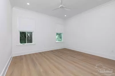 1815 N 11th Ave, Pensacola, FL 32503 - Photo 49