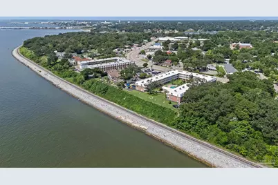 710 Scenic Hwy #305, Pensacola, FL 32503 - Photo 5