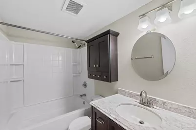 710 Scenic Hwy #305, Pensacola, FL 32503 - Photo 39