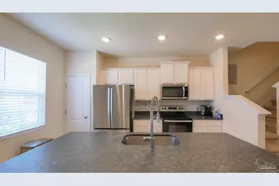 648 Yellow Oaks Ln, Orange Park, FL 32065 - Photo 3