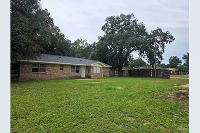 4252 Jernigan Rd, Pace, FL 32571 - Photo 27