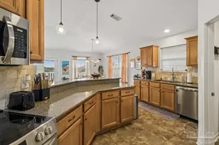 5614 Silver Star Ct, Milton, FL 32583 - Photo 15