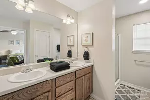 5614 Silver Star Ct, Milton, FL 32583 - Photo 17
