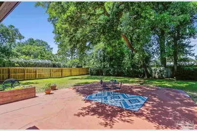 2016 E Scott St, Pensacola, FL 32503 - Photo 23