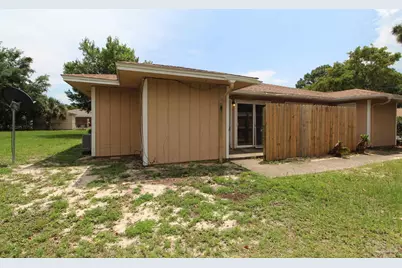 3398 Green Briar Cir, Gulf Breeze, FL 32563 - Photo 13