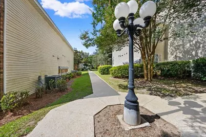 501 E Burgess Rd #F7, Pensacola, FL 32504 - Photo 11