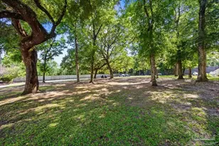 501 E Burgess Rd, Pensacola, FL 32504 - Photo 13