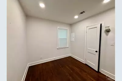 2050 N 13th Ave, Pensacola, FL 32503 - Photo 15