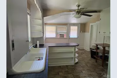 312 S L St, Pensacola, FL 32502 - Photo 9