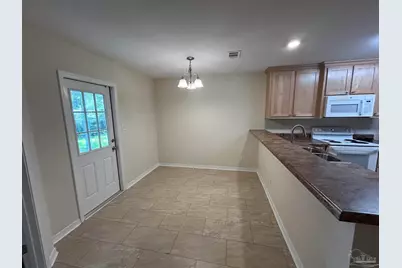 2802 Donley St, Pensacola, FL 32526 - Photo 7