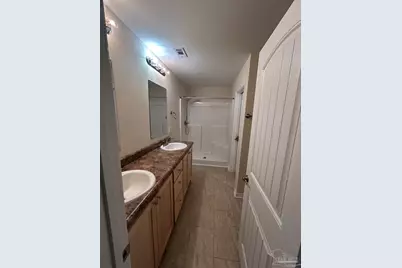 2802 Donley St, Pensacola, FL 32526 - Photo 15