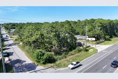 1800 America Ave, Gulf Breeze, FL 32563 - Photo 17