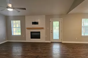 3009 Laurel Dr, Gulf Breeze, FL 32563 - Photo 11