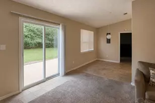 3989 Deerwood Cir, Pace, FL 32571 - Photo 5