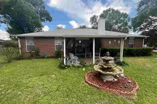 5693 Chanterelle Cir, Milton, FL 32583 - Photo 5