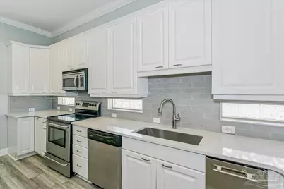 7781 Gulf Blvd, Navarre Beach, FL 32566 - Photo 19