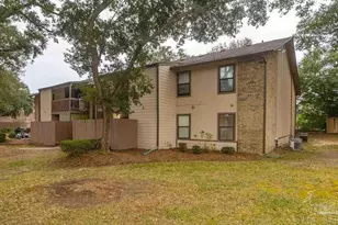 2303 W Michigan Ave, Pensacola, FL 32526 - Photo 7