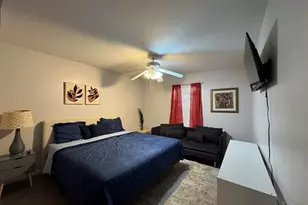 2303 W Michigan Ave, Pensacola, FL 32526 - Photo 11