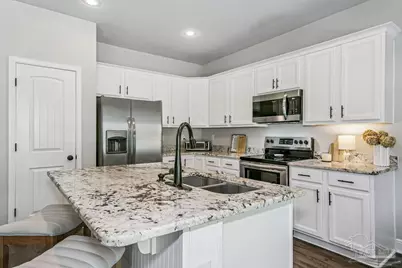 5735 Maggie Rose Cir, Milton, FL 32570 - Photo 15