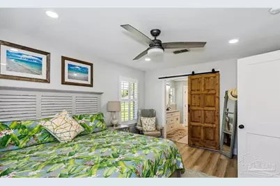 6977 Flintwood St, Navarre, FL 32566 - Photo 13