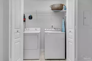 22 Via Deluna Dr, Pensacola Beach, FL 32561 - Photo 11