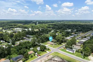 2422 Eliasberg St, Pensacola, FL 32507 - Photo 9
