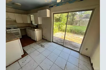 911 Twinbrook Ave, Pensacola, FL 32505 - Photo 9