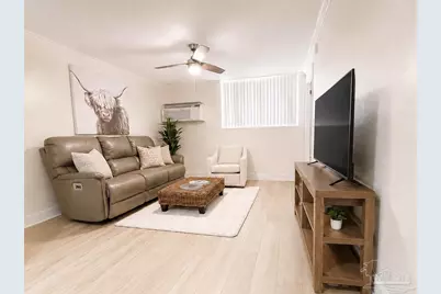 201 S Stillman #214, Pensacola, FL 32505 - Photo 1