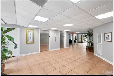 201 S Stillman #214, Pensacola, FL 32505 - Photo 5
