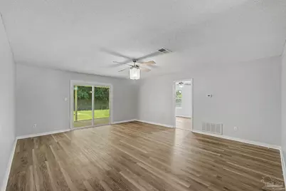 1634 Brookwood Cir, Gulf Breeze, FL 32563 - Photo 3