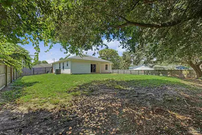 1634 Brookwood Cir, Gulf Breeze, FL 32563 - Photo 33
