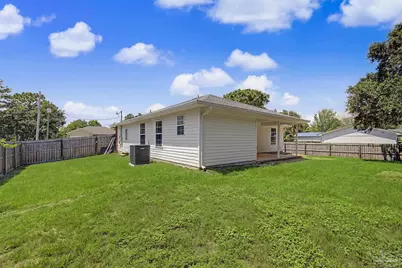 1634 Brookwood Cir, Gulf Breeze, FL 32563 - Photo 25