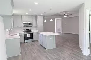 9708 Angel Oak Dr, Pensacola, FL 32526 - Photo 5