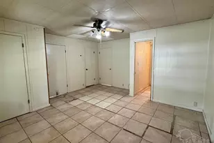 4040 Wilkes St, Pace, FL 32571 - Photo 15