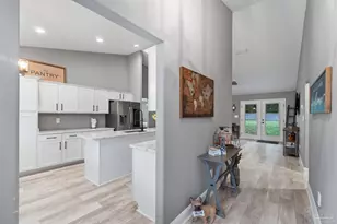5861 Capitol Dr, Gulf Breeze, FL 32563 - Photo 5