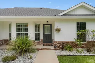 5861 Capitol Dr, Gulf Breeze, FL 32563 - Photo 3