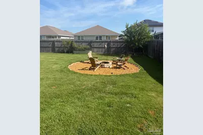 5632 Fulcina Ct, Milton, FL 32583 - Photo 3