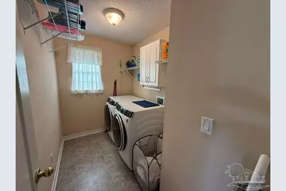 7777 Sandstone St, Navarre, FL 32566 - Photo 17