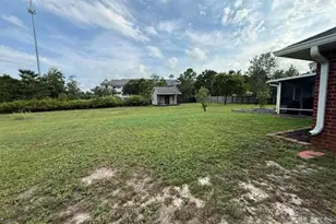 7777 Sandstone St, Navarre, FL 32566 - Photo 5