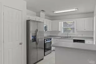 6516 Bass Ln, Milton, FL 32570 - Photo 5