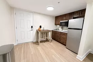201 S Stillman, Pensacola, FL 32505 - Photo 1