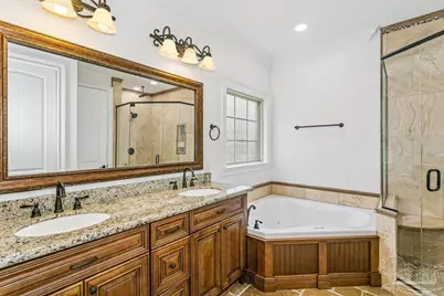 5347 Woodlake Tr, Gulf Breeze, FL 32563 - Photo 13