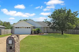 1638 Dee's Rd, Pensacola, FL 32506 - Photo 1