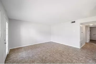 710 Scenic Hwy #120, Pensacola, FL 32503 - Photo 13