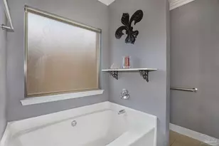 3061 Windward Cove Ct, Gulf Breeze, FL 32563 - Photo 19