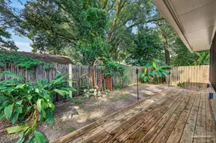 1183 Simpson St, Pensacola, FL 32526 - Photo 47