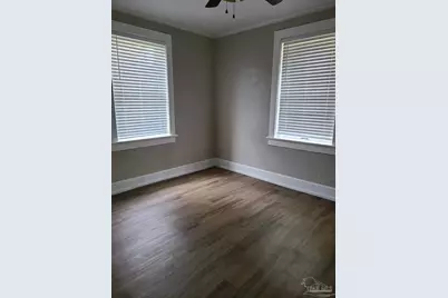 114 W La Rua St, Pensacola, FL 32501 - Photo 9