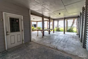 117 Bayshore Dr, Pensacola, FL 32507 - Photo 15